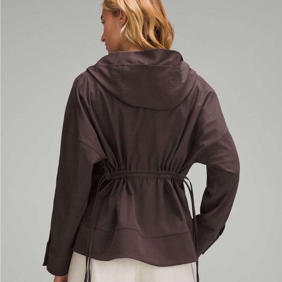 🆕🤎 Lululemon Water Repellent Hooded Anorak - Espresso - Picture 14 of 15